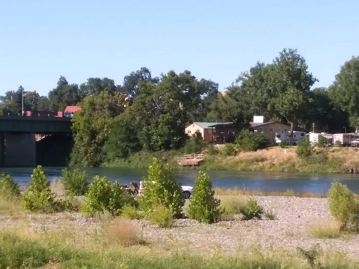 Rivers Edge RV Park Picture 10