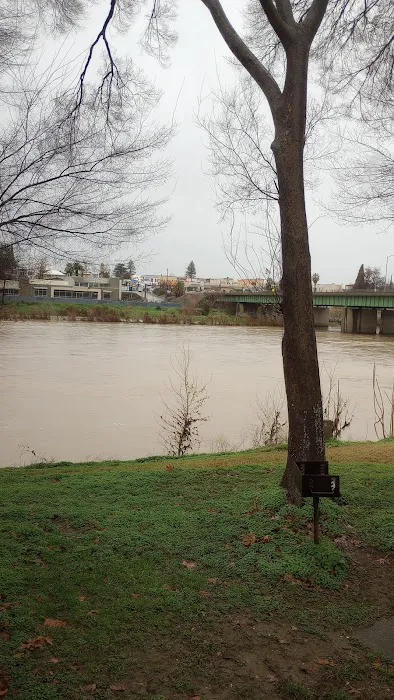 Rivers Edge RV Park Picture 6