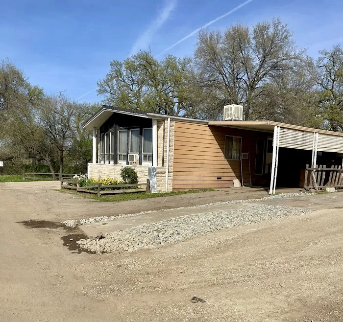 New Meadows Mobile Home Park Picture 4