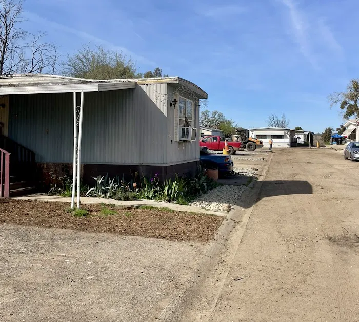 New Meadows Mobile Home Park Picture 5