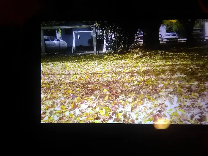 Bend Mobile Home & RV Park Picture 2