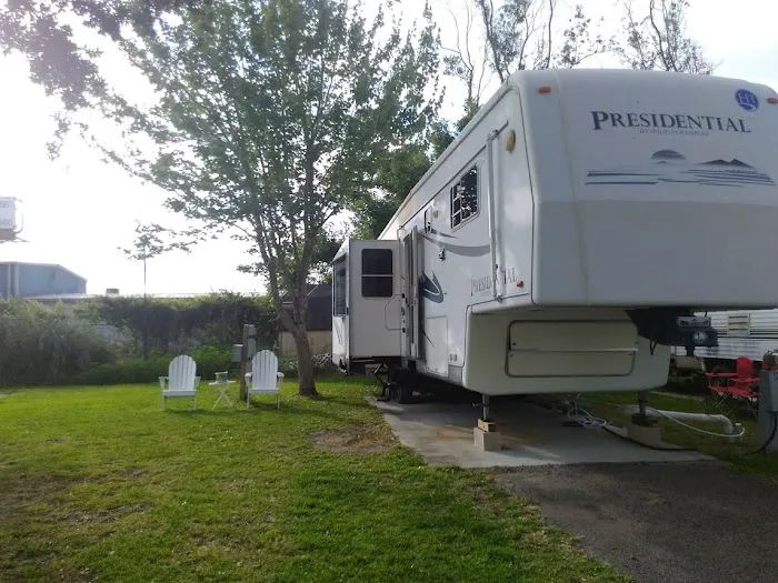Sunset RV Park Picture 7