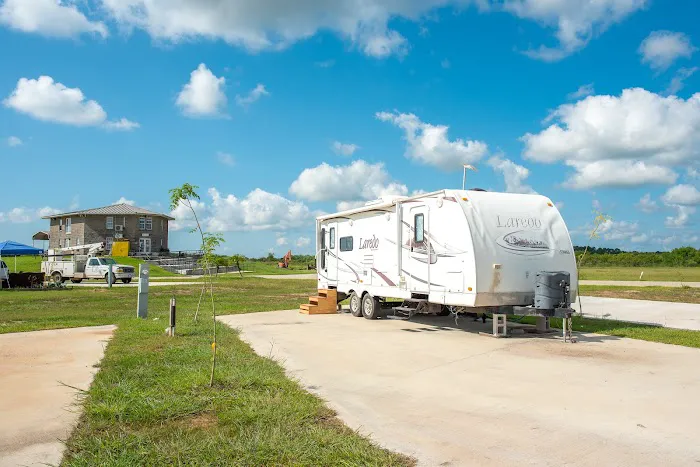 Big State RV Park Picture 4