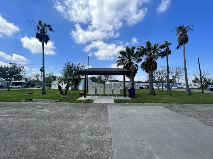 Sunset Harbor RV & Mobile Home Park Picture 10
