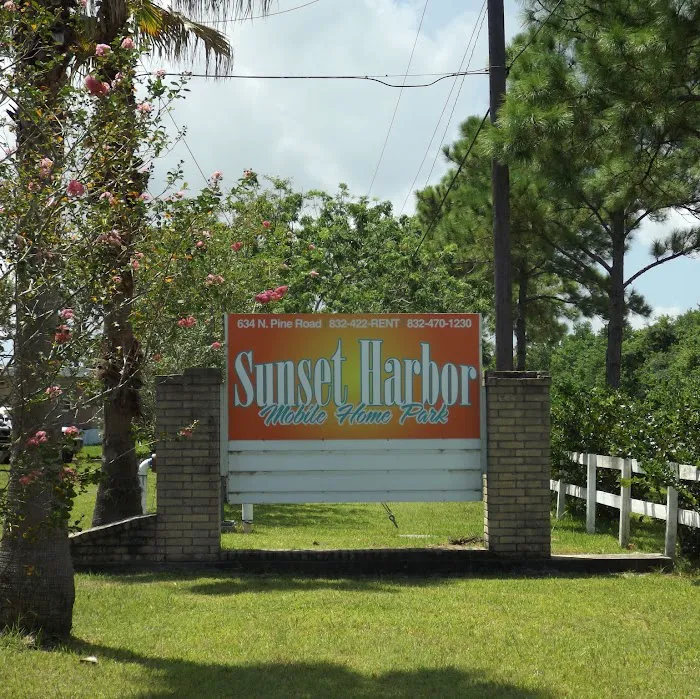 Sunset Harbor RV & Mobile Home Park Picture 7