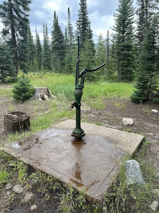 Seedhouse Campground Picture 7