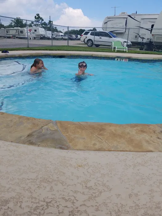 Gordy Road RV Park Picture 2