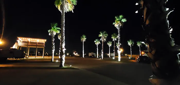 Bay Palms RV Resorts Picture 1