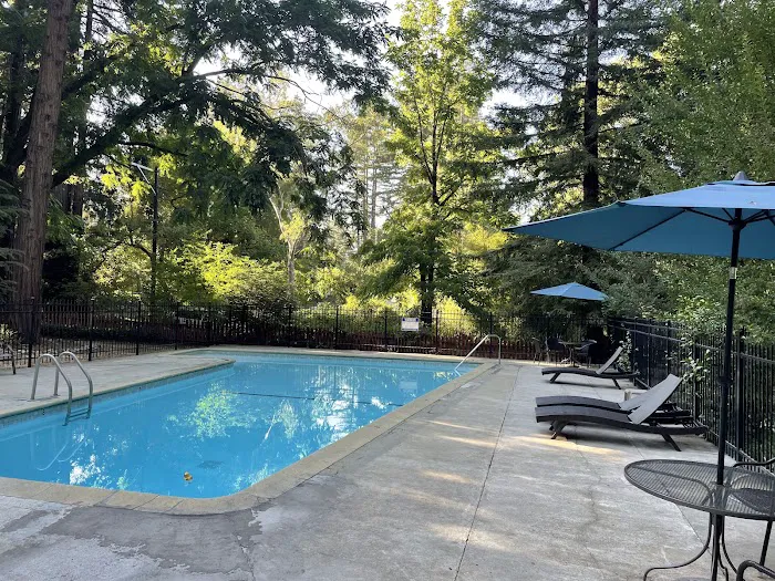 Redwood Resort RV Park Picture 4