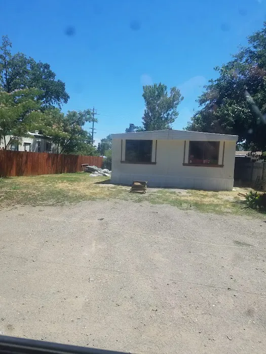 Amberwood Mobile Home Park Picture 1