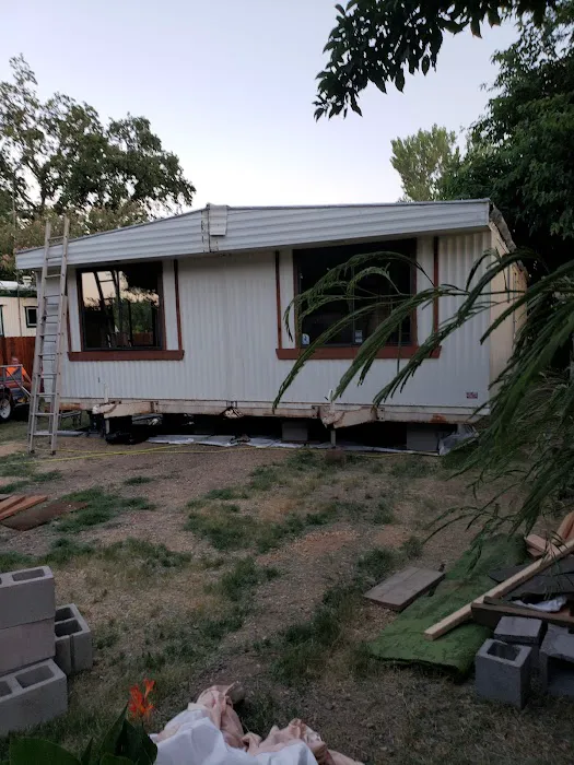 Amberwood Mobile Home Park Picture 5