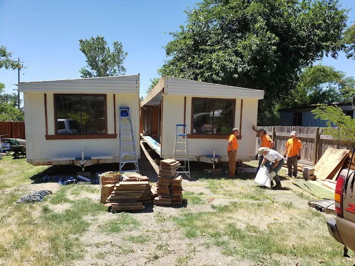 Amberwood Mobile Home Park Picture 8
