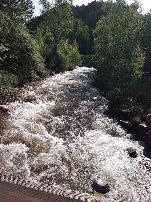 ELK CREEK CAMPGROUND Picture 3