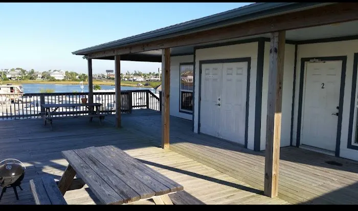 Louis' RV Park & Cabins Picture 6