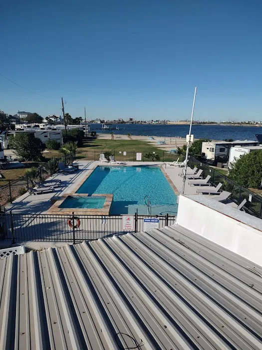 Galveston RV Resort and Marina Picture 8