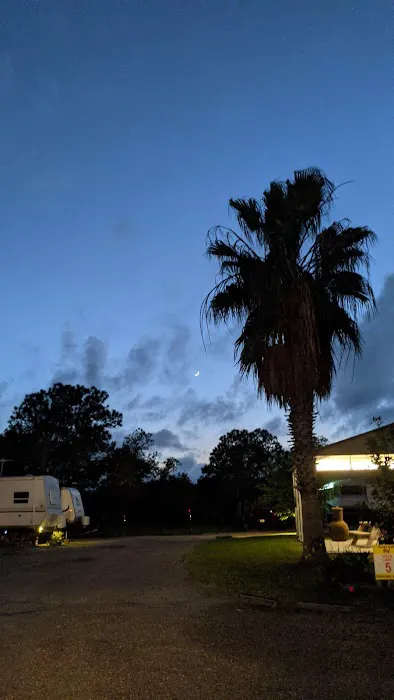 Texas Gulf RV Park Picture 5