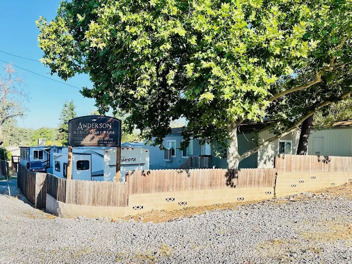 Anderson Mobile Home Park Picture 10