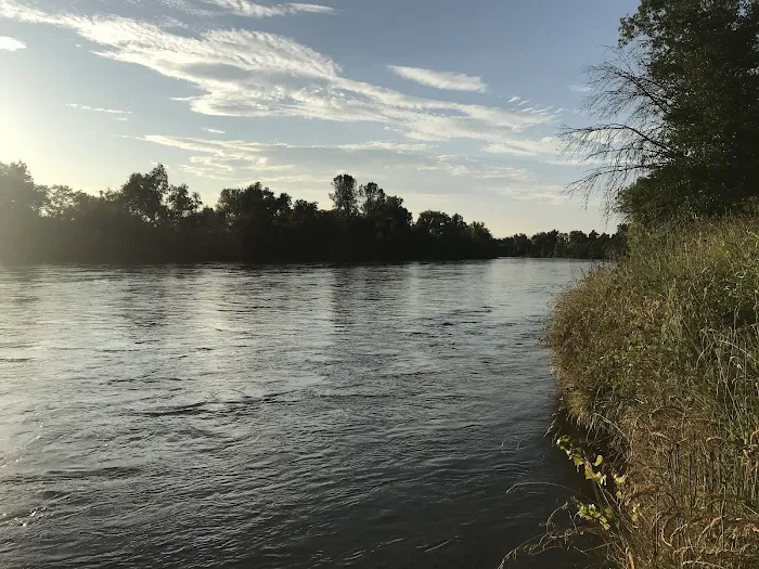 River Breeze Mobile Home Park Picture 5