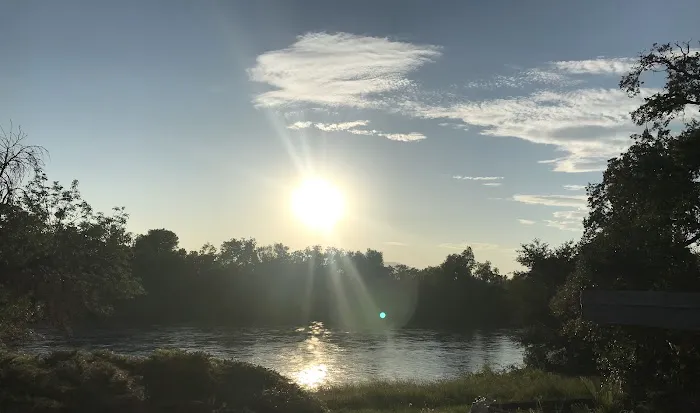 River Breeze Mobile Home Park Picture 2