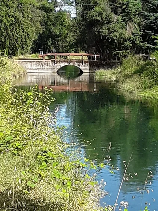 Midway Mobile Home Park Picture 3