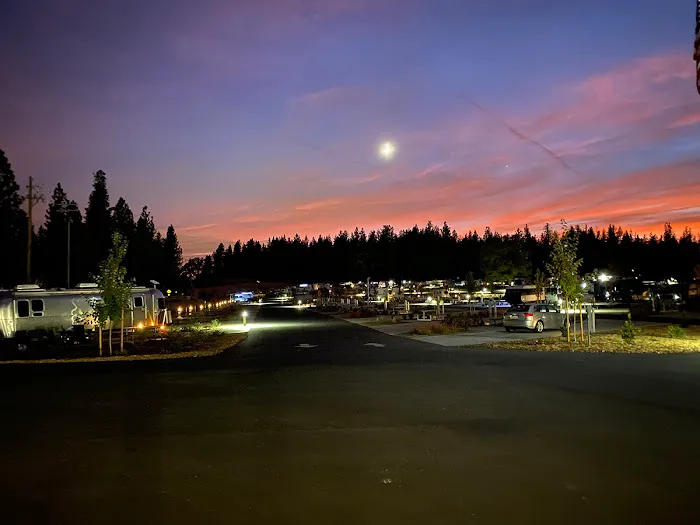 Grass Valley RV Resort Picture 10