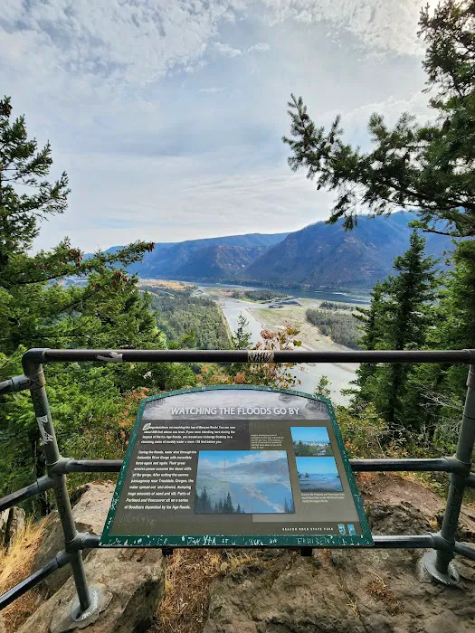 Beacon Rock Campground Picture 2