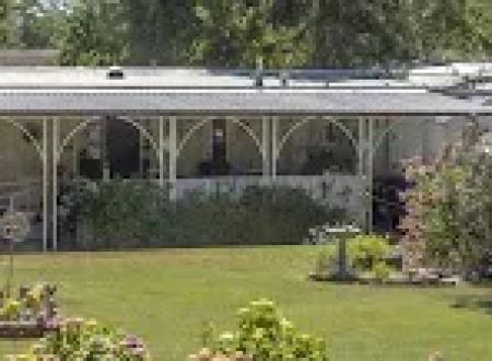 Diamond Springs Mobile Home Park