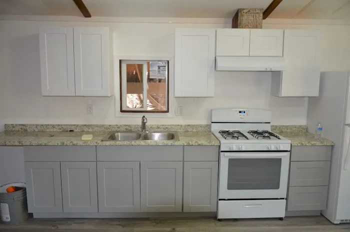 Mobile Heights Manor Picture 7