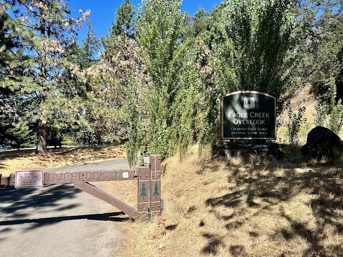 Eagle Creek Overlook Group Campground Picture 3