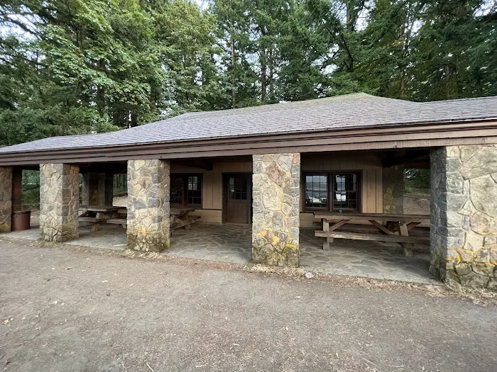 Eagle Creek Overlook Group Campground Picture 4
