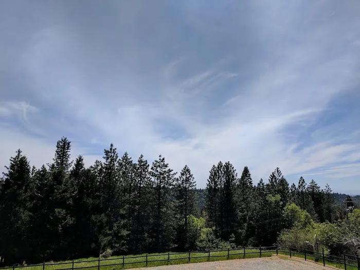 Pinecrest Mobile Home Park Picture 7