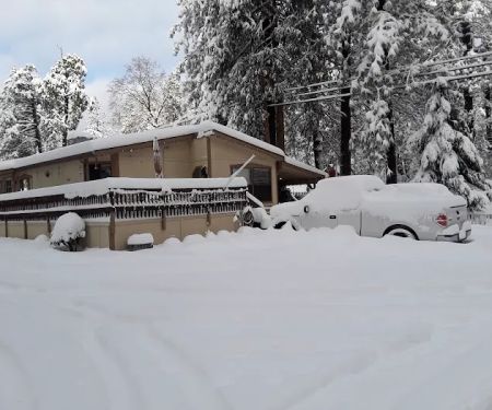 Pinecrest Mobile Home Park