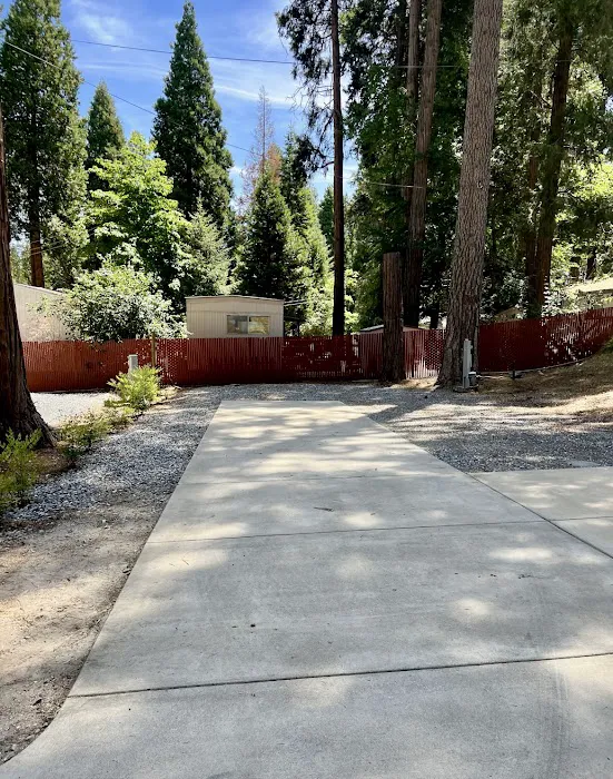 Hidden Glen Mobile Home Park Picture 5