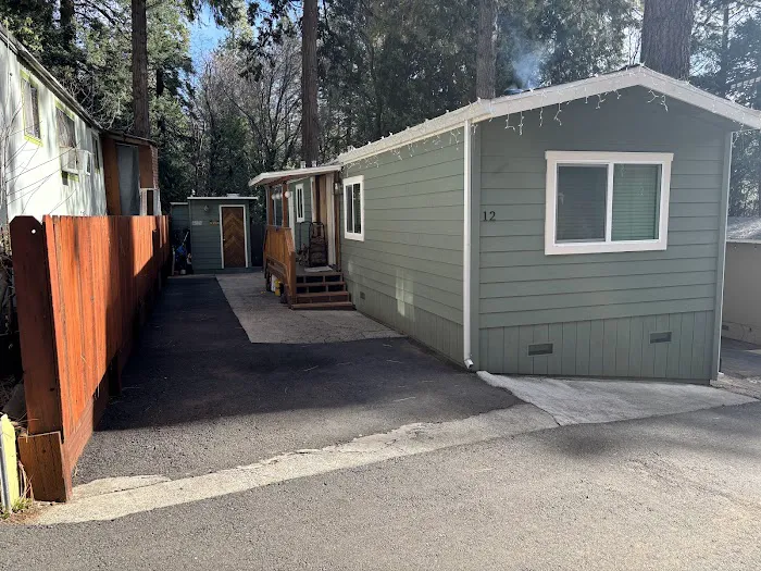 Heavenly Pines MHP Picture 3