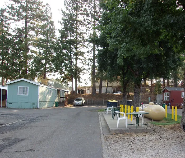 Ponderosa Mobile Estates Picture 8
