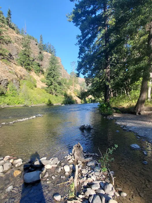 Windy Point Campground Picture 6