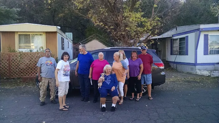 Reddingwood Mobile Home & RV Park Picture 3