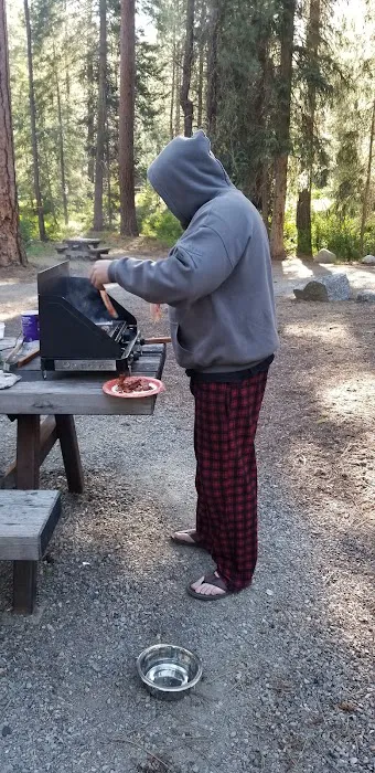 Flat Campground Picture 5
