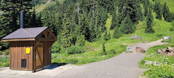 Twin Lakes Campgrounds Picture 6