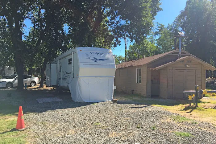 Turtle Bay Mobile Home & RV Park Picture 3
