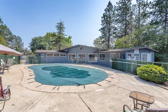 Park Villa Mobile Home Park Picture 4