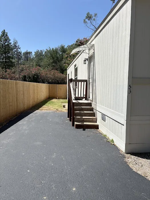 Park Villa Mobile Home Park Picture 2