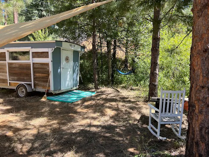 Wild Plumas Resort and Campground Picture 3