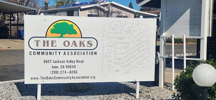 Oaks Home Owners Association Picture 1