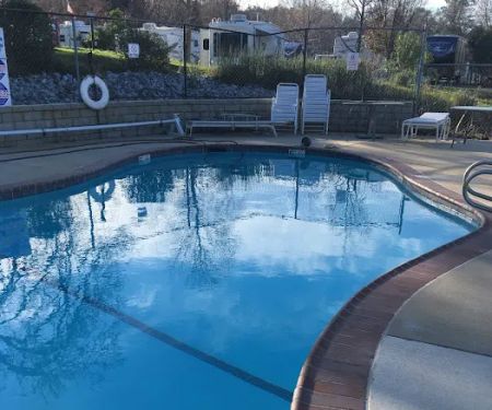 Mountain Gate RV Park and Cottages