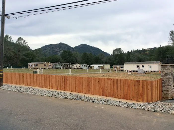 Mountain Gate Mobile Home Park Picture 2