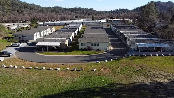 Mountain Gate Mobile Home Park Picture 6