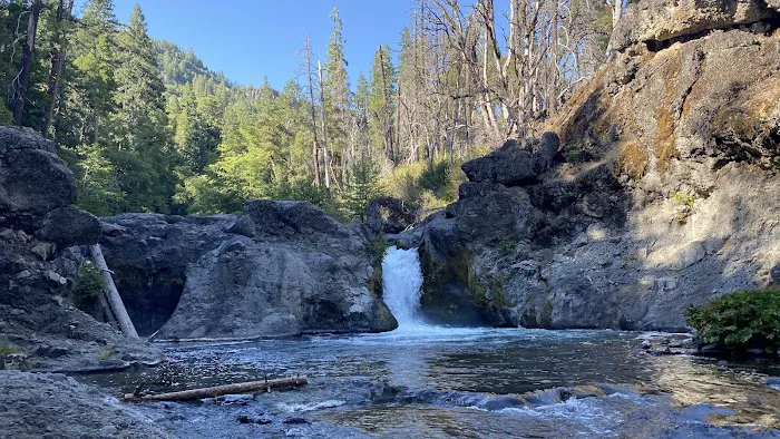 Summit Lake Campground Picture 5