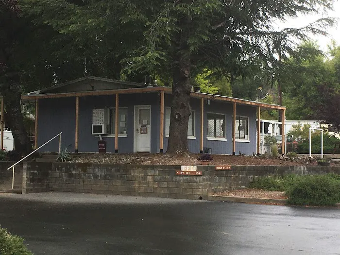 Wonderland Mobile Home And RV Park Picture 1