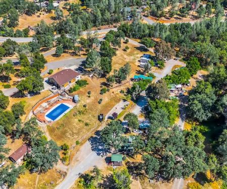 North Redding RV Village